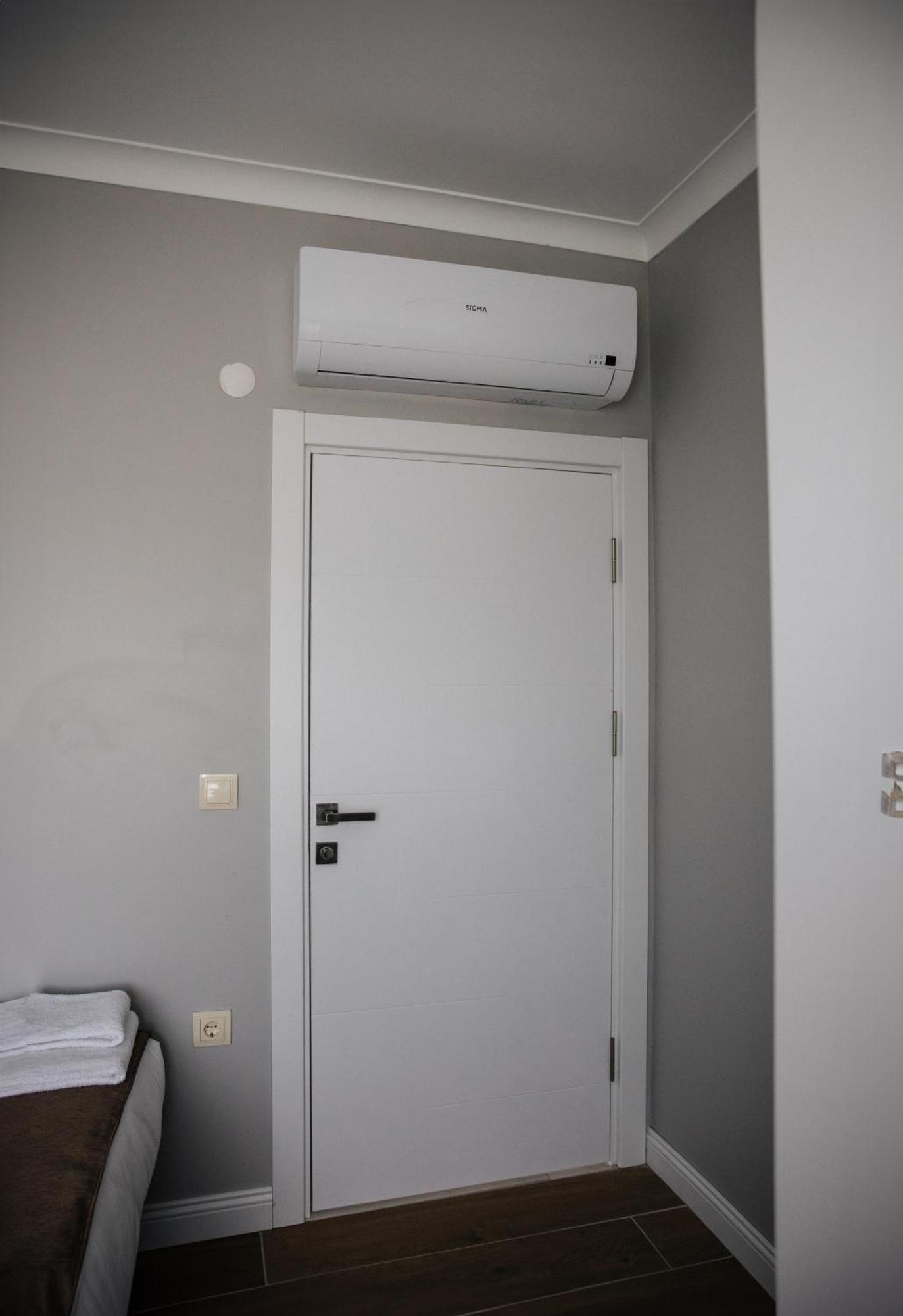 トラブゾン Metehan Suit Apartアパートホテル エクステリア 写真